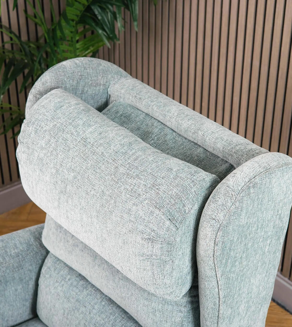 Petworth Riser Recliner